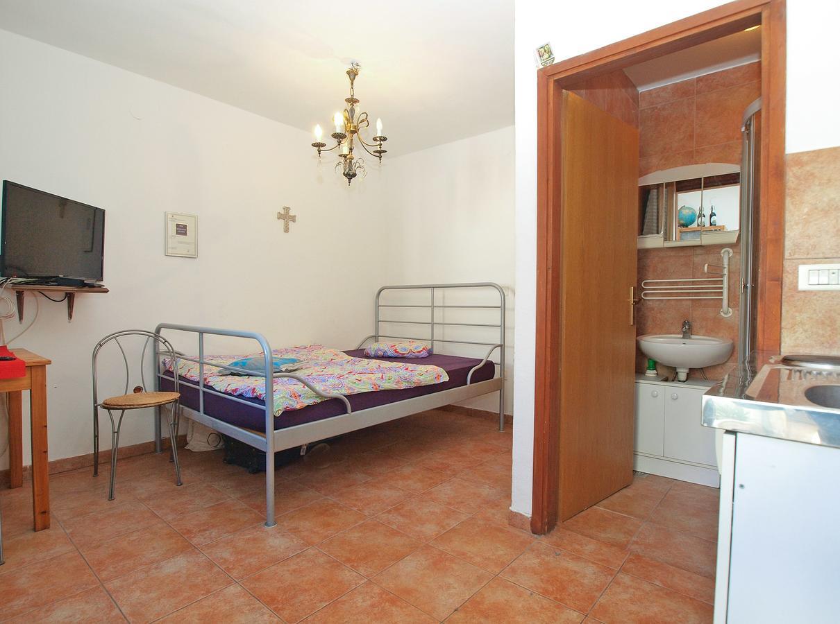 Apartments Kada 1571 Pula Exterior foto